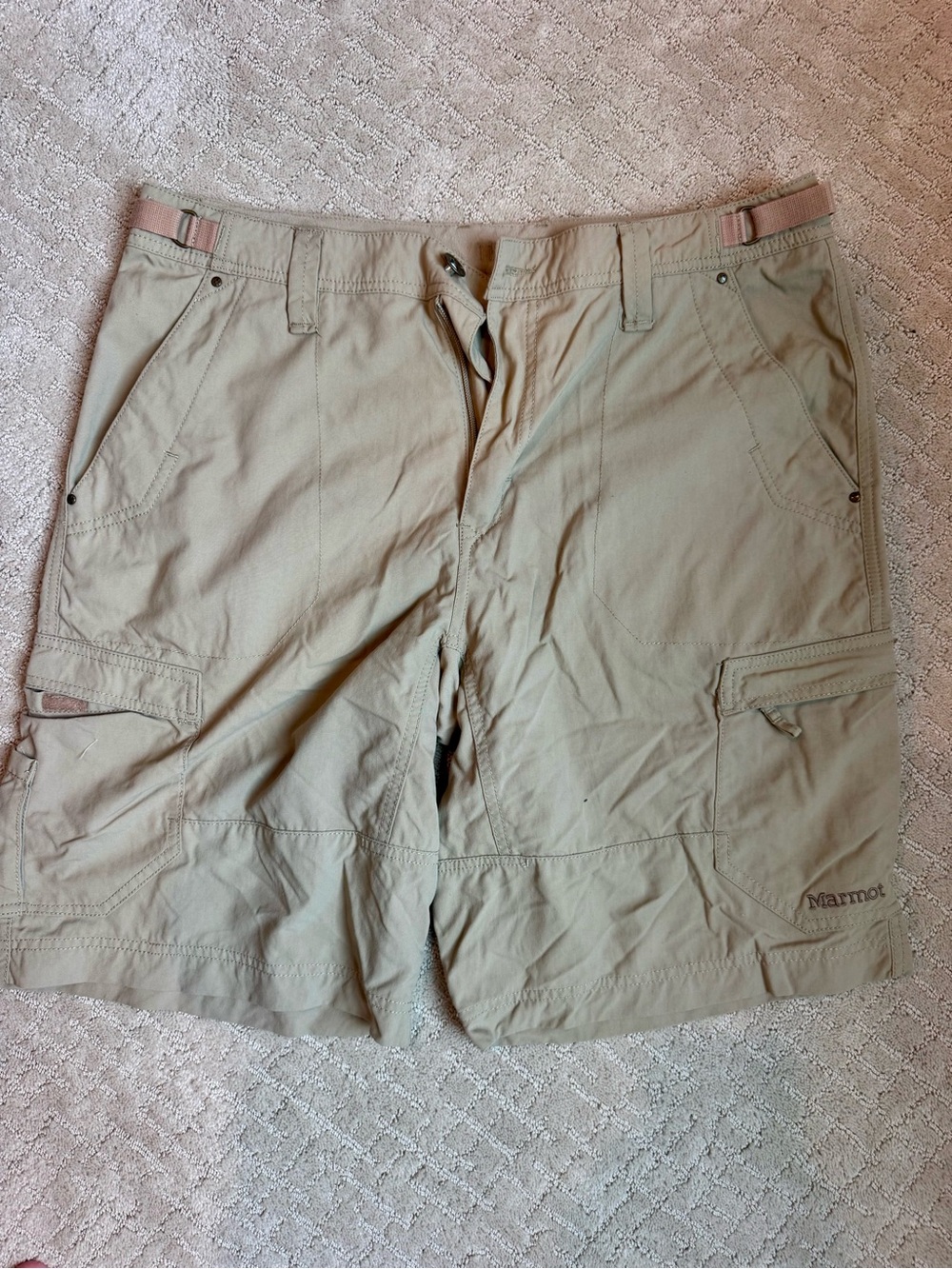 Marmot Men's Beige Hiking Shorts great condition